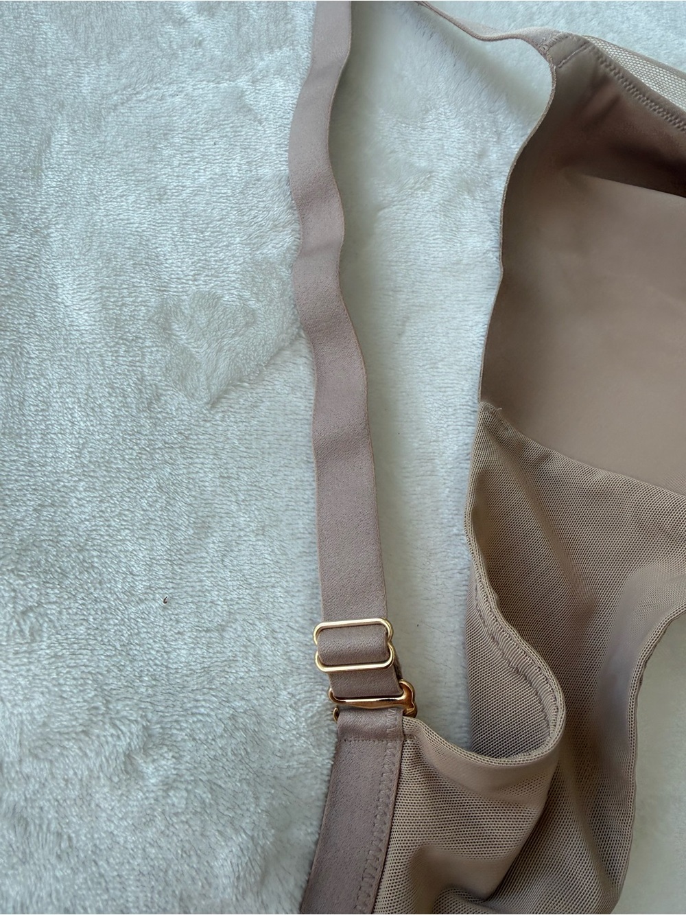 ThirdLove 34D Minimizer Bra Wireless Foam Free Nude Beige - Picture 7 of 9